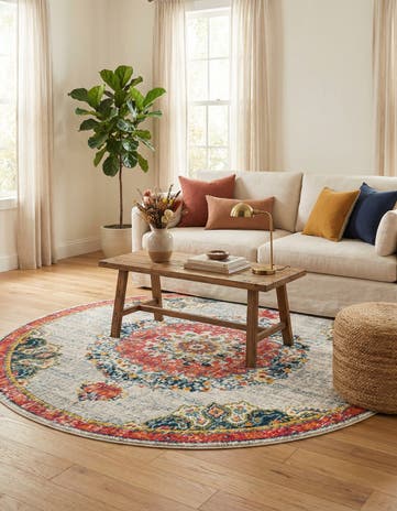 7' 10 x 7' 10 Madeline Round Rug