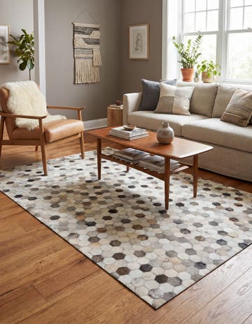 4' x 5' 10 Cowhide Stocks Rug