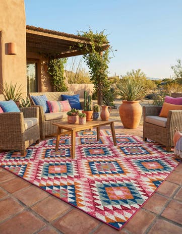 6' x 6' Easy-Clean Southwestern Indoor / Outdoor Square Rug
