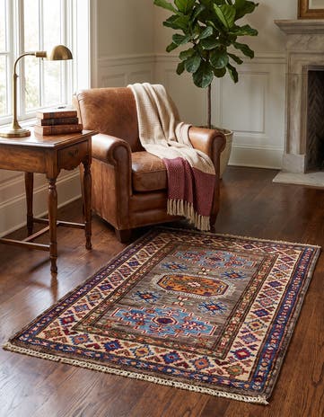 2' 1 x 2' 11 Hand Knotted Kazak Rug