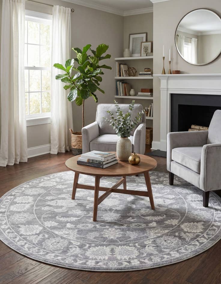 Detail image of 7' 10 x 7' 10 Boston Round Rug