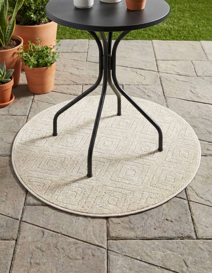 Detail image of 3' x 3' Washable Sabrina Soto Indoor / Outdoor Round Rug