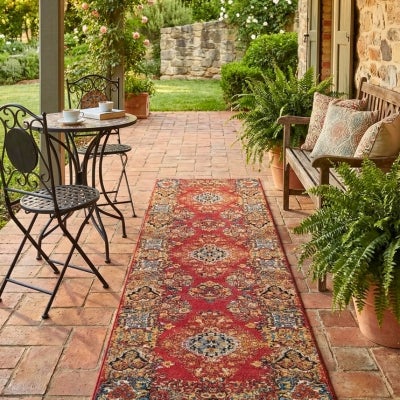 Outdoor Traditional Rugs