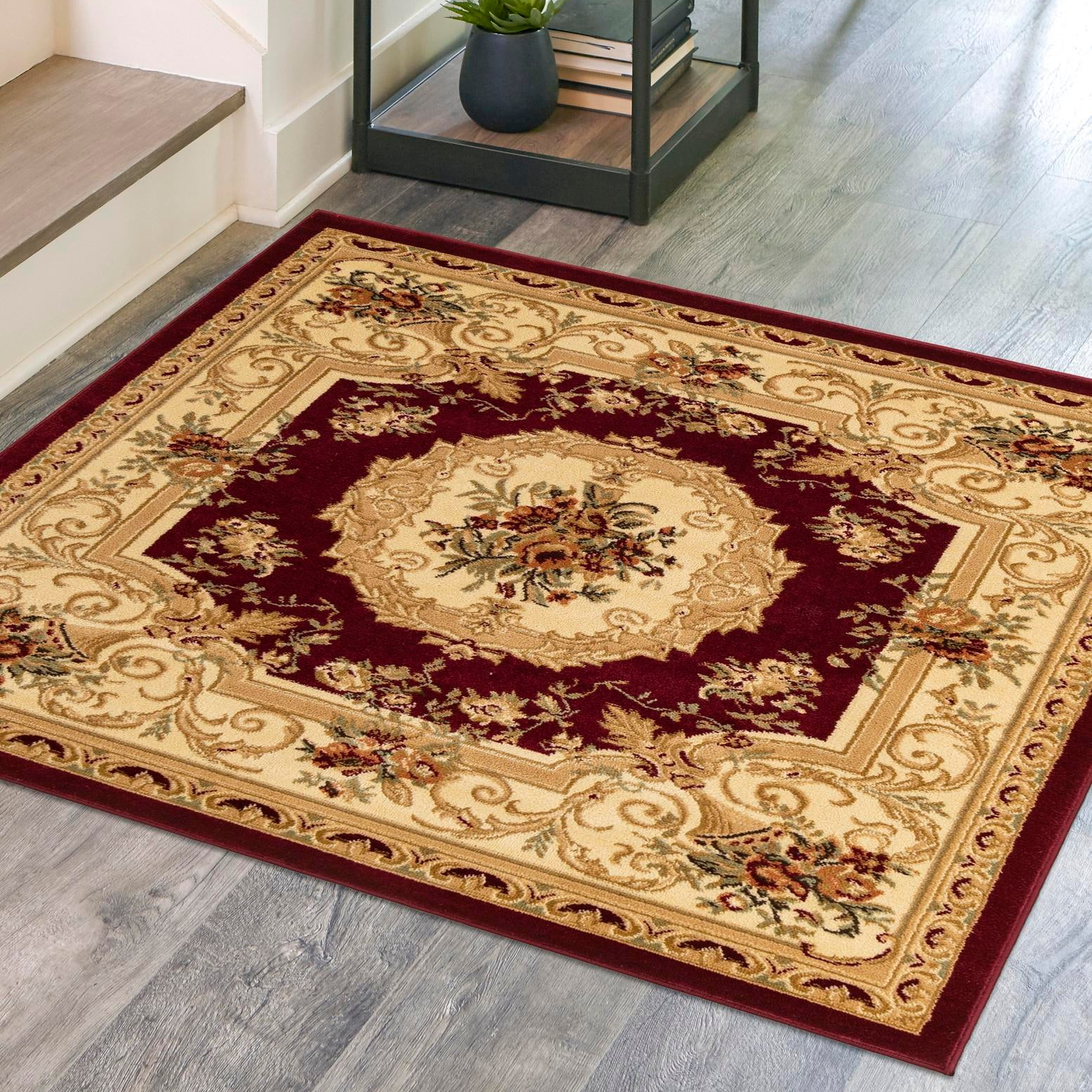 Traditional Border Rugs